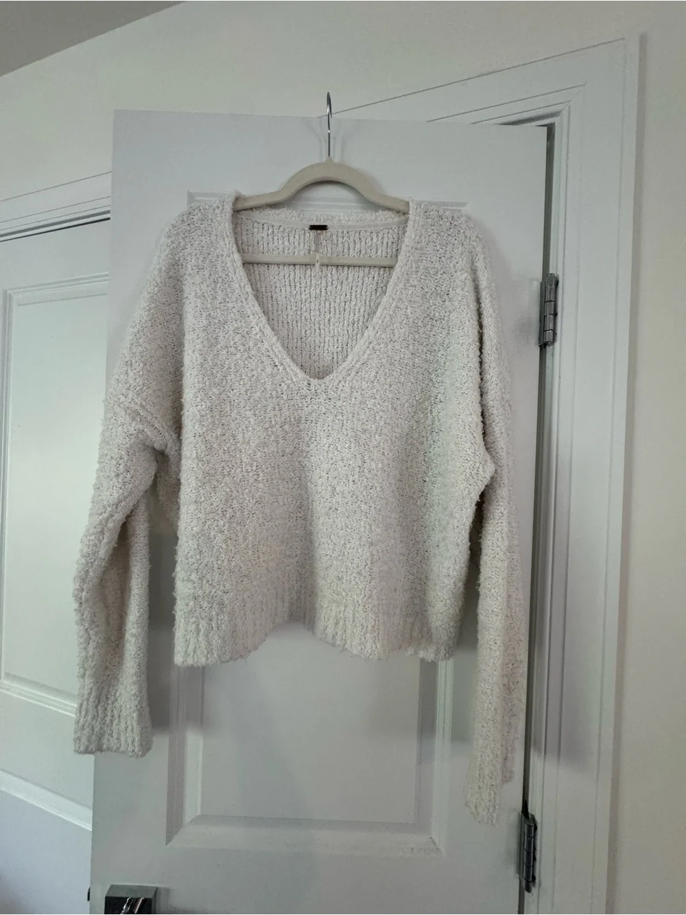Free People Cream V-Neck Textured Knit Sweater